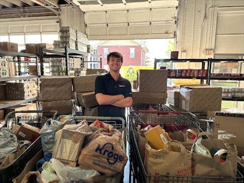 Weed Man Louisville Donates 1,798 Pounds of Food to St. Vincent de Paul